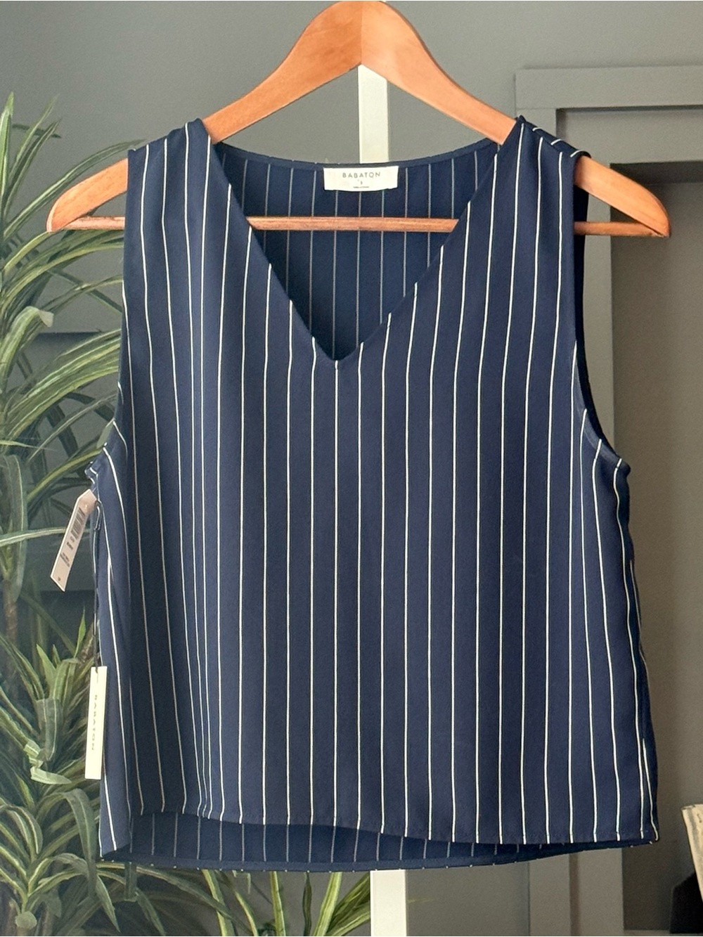 BABATON Murphy Blouse S Navy Birch Pinstripe V-Neck Sleeveless NWT